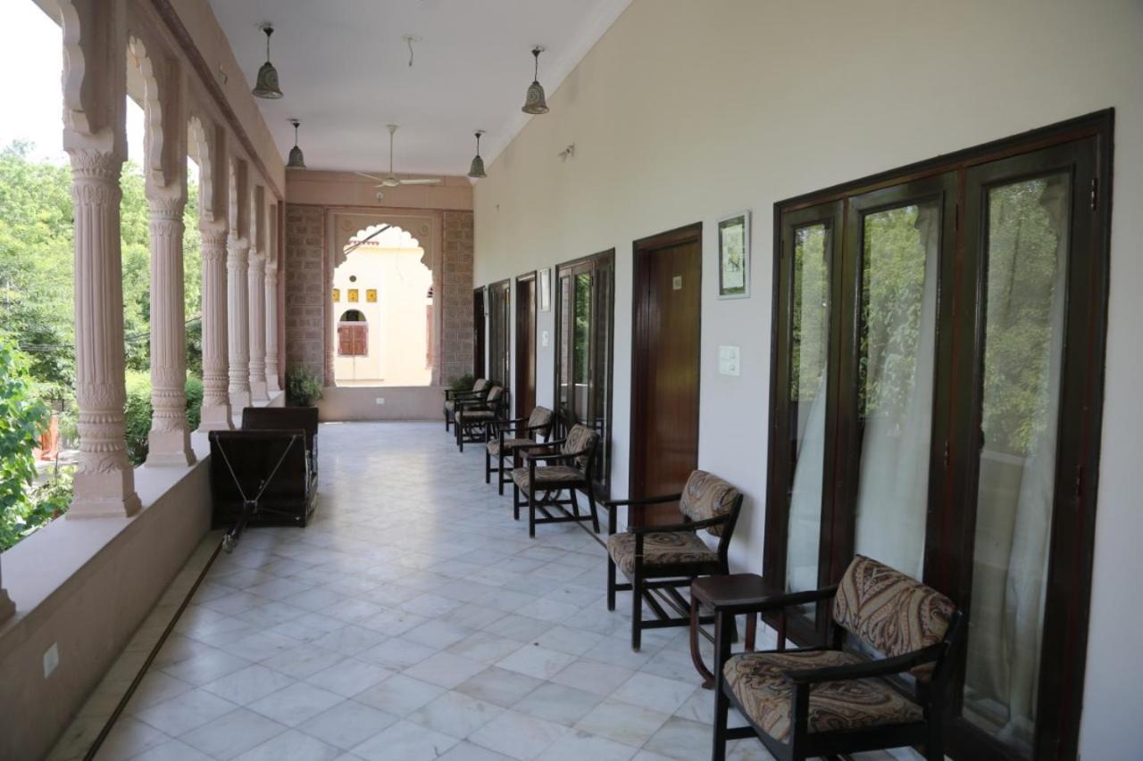 Hotel Karan Villas Kota  Exterior photo